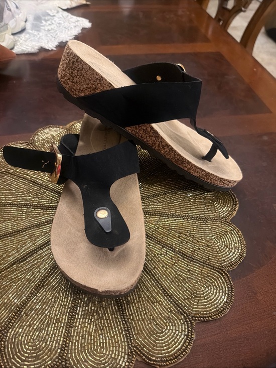 CL loundry Shoes - Black Cork-Style Toe-Post Sandals with Gold Accent